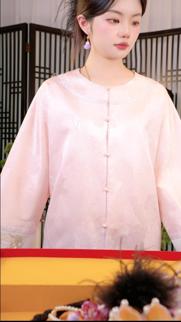 刺绣悠*非遗绒花苏绣饰品服饰