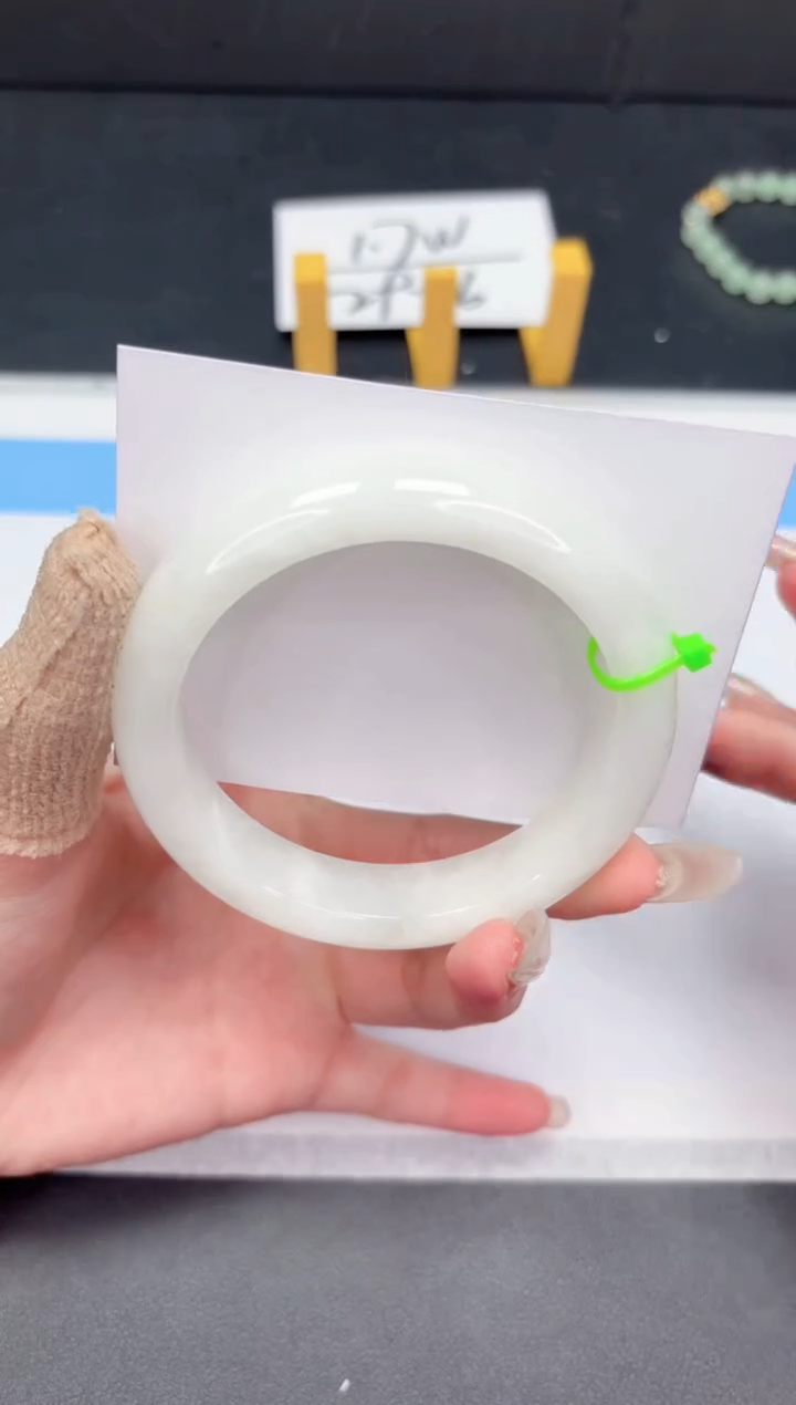 【闪购商品】和田玉（糖玉）手镯未镶嵌152-60.0