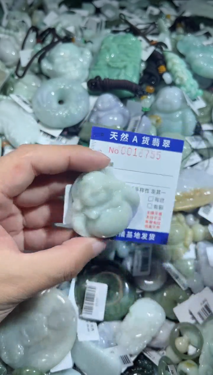 【闪购商品】翡翠颈饰未镶嵌00016755