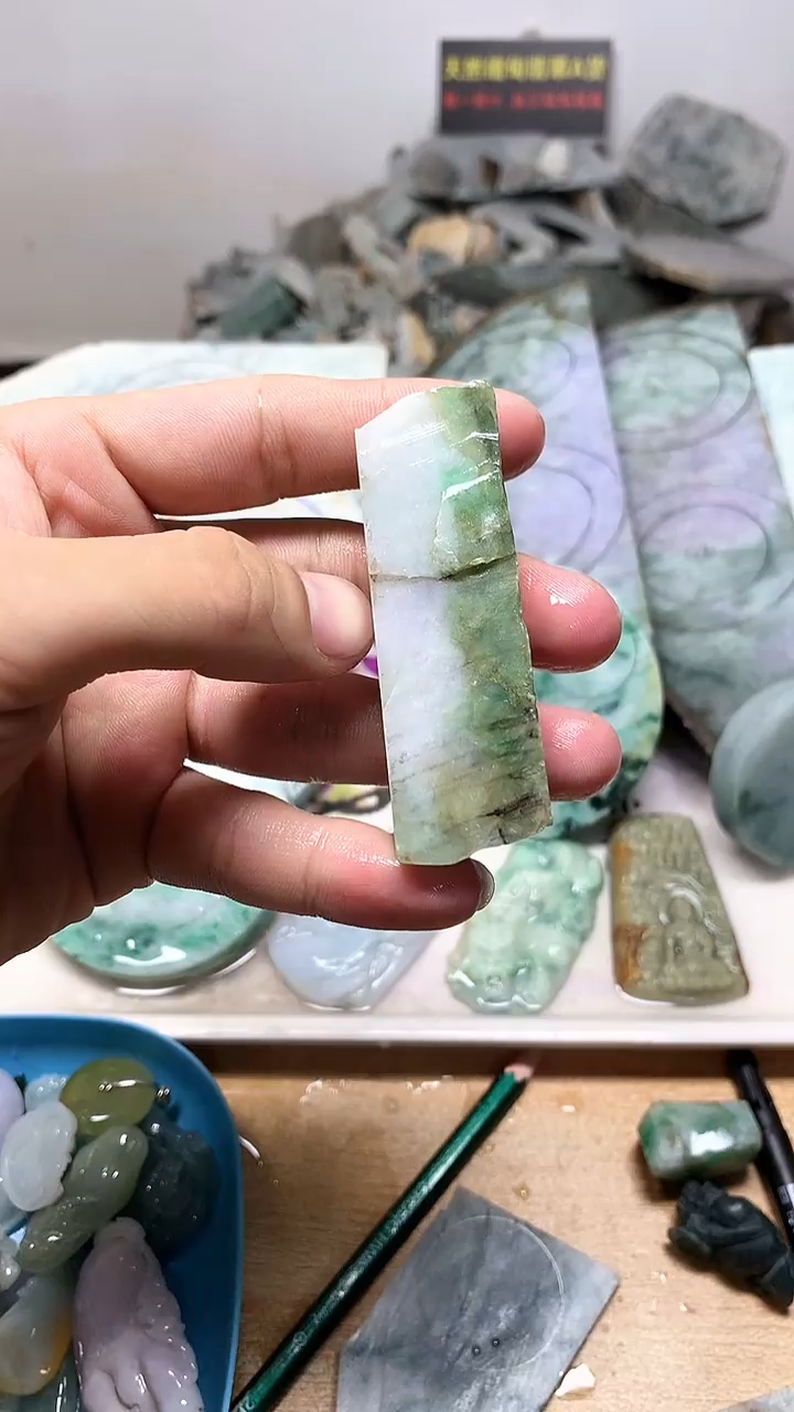 裸石翡翠天然缅甸翡翠A货01