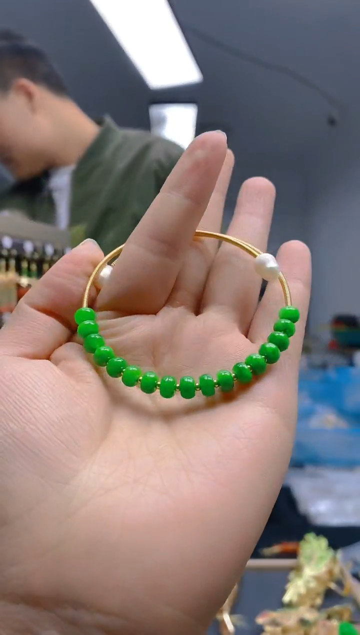 【闪购商品】翡翠耳饰合金0291翡翠手镯