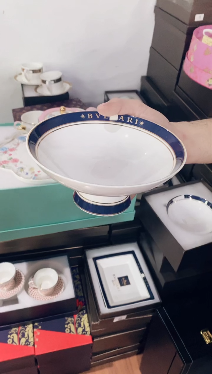 【闪购商品】杯鸿辉家品牌瓷器，京东包邮！