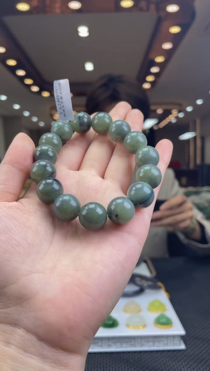 【闪购商品】定制和田玉天然和田玉拍一发一