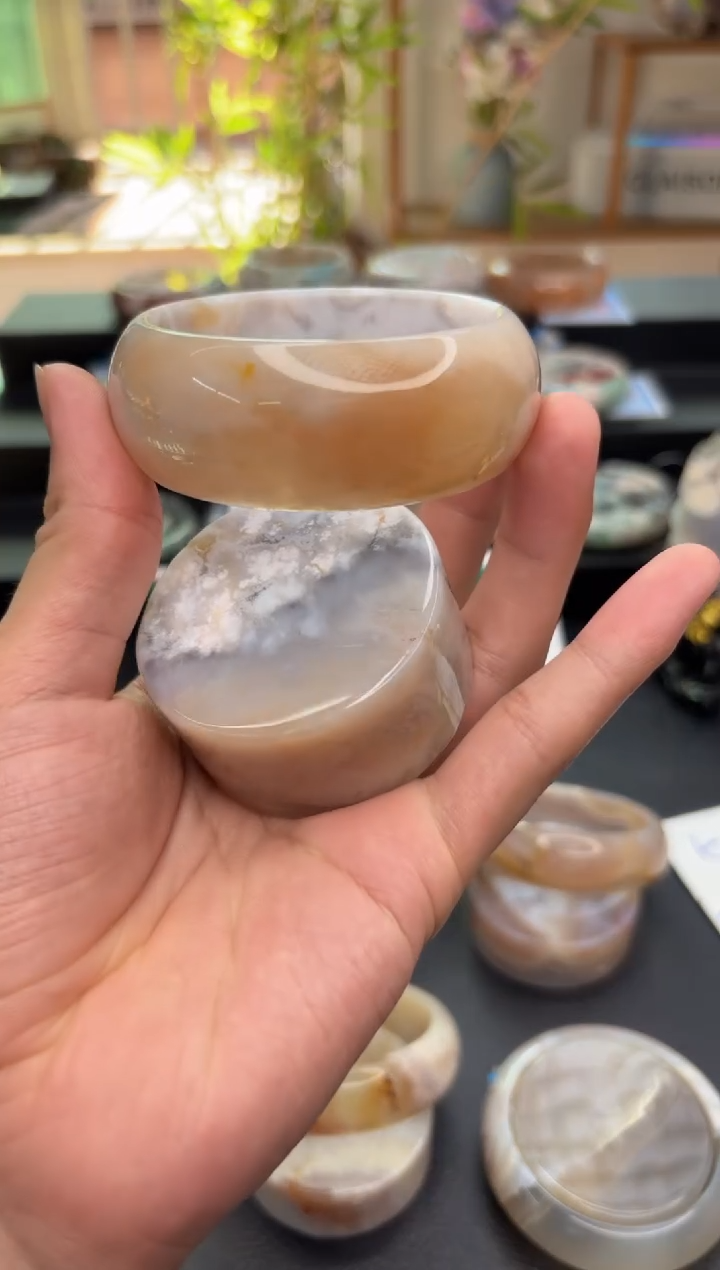 【闪购商品】石英质玉手镯未镶嵌C753(58圈赠送镯心)