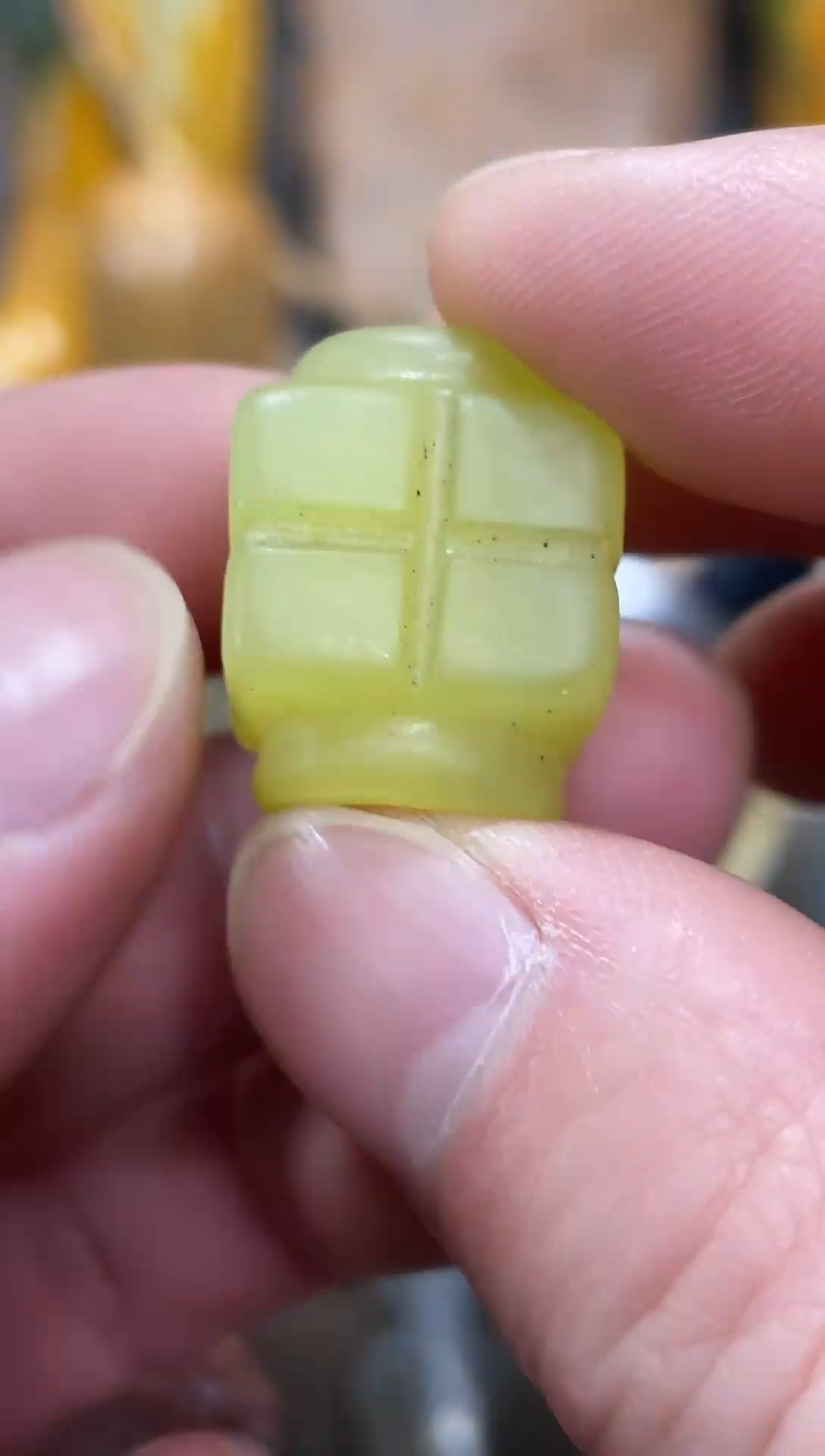 未镶嵌岫岩河磨玉（透闪石质玉）挂件1