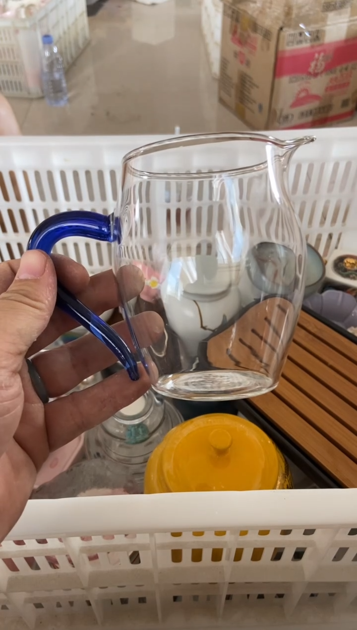 杯无运费险有瑕疵的摄影的产品有使用过的痕迹有点脏介意勿拍