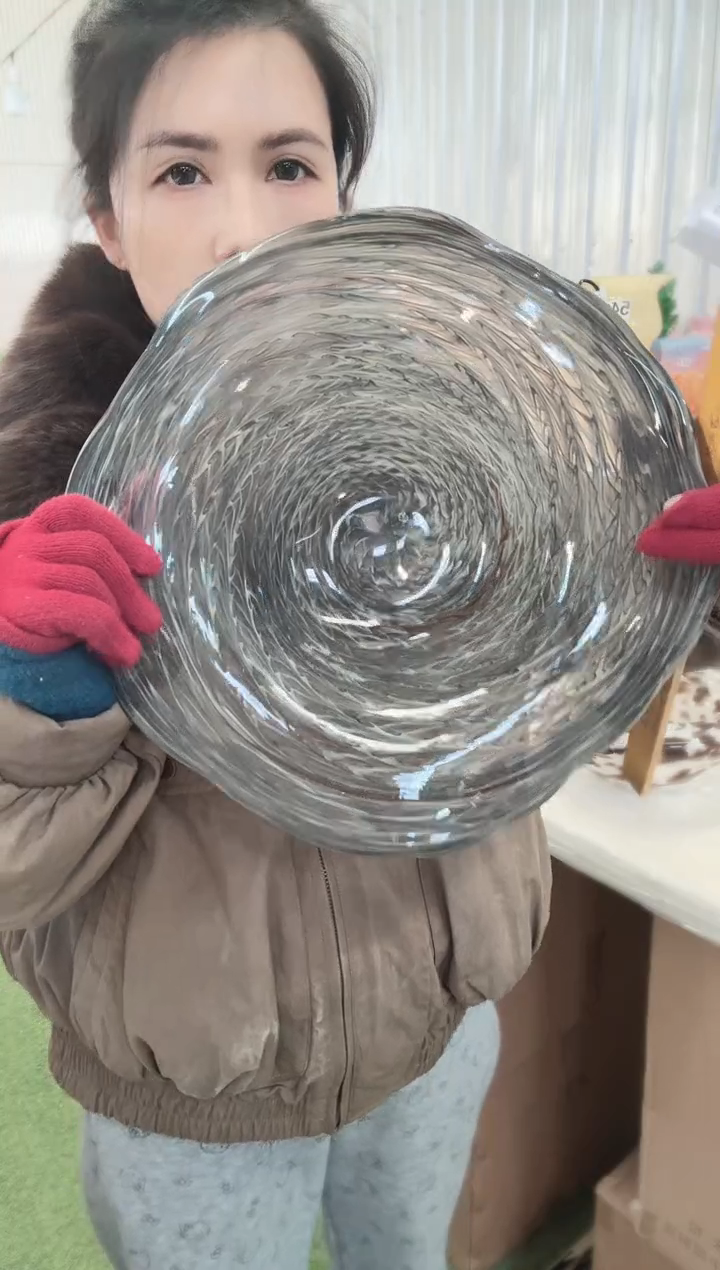 149直播玻璃花瓶