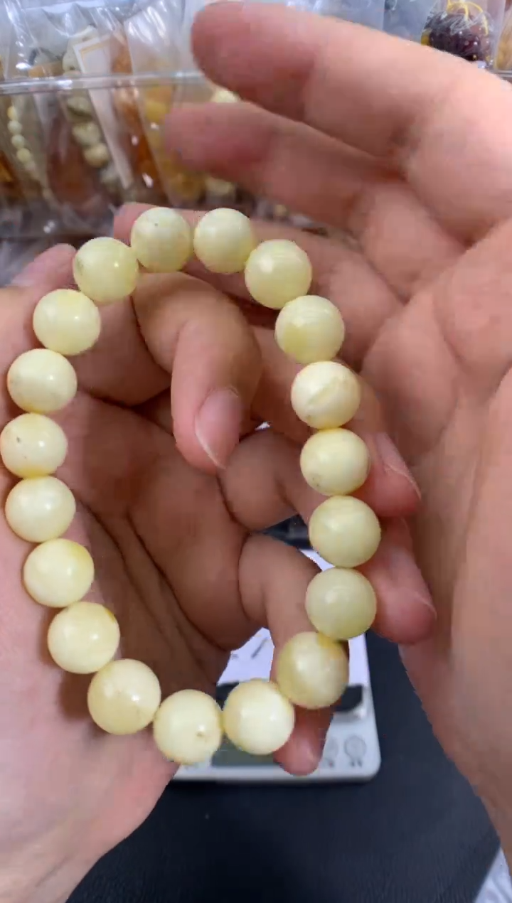 蜜蜡未镶嵌珠宝奇石1