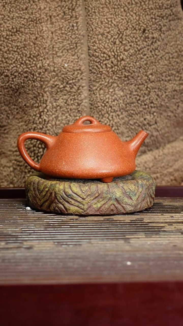 宜兴原矿紫砂壶茶壶宜兴原矿紫砂壶茶壶270C