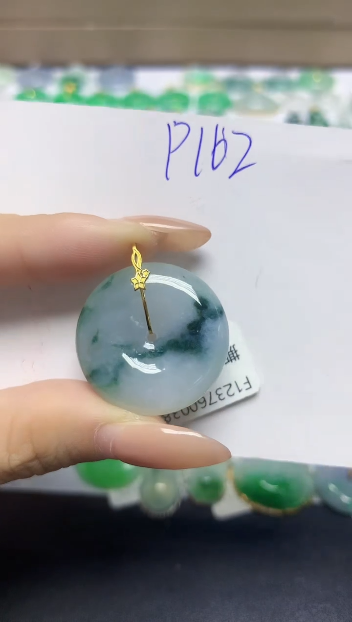 颈饰18K金镶嵌翡翠天然缅甸翡翠A货翡翠百元以上9元证书费自理