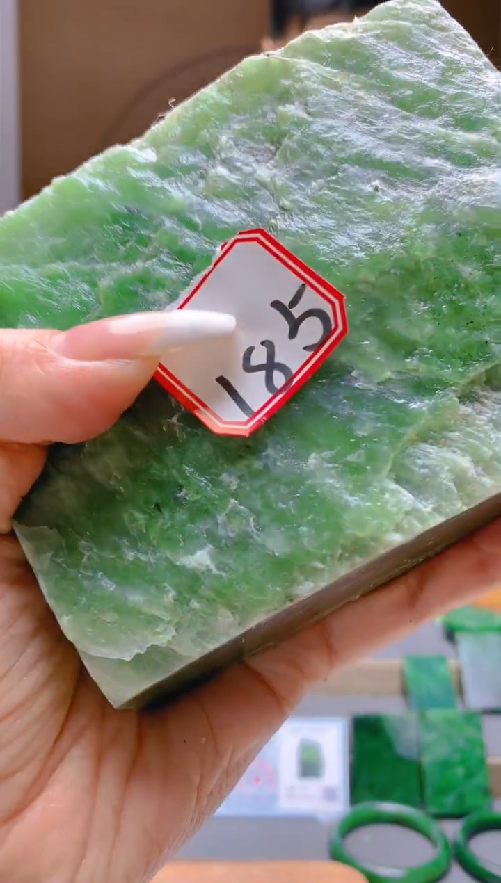 【闪购商品】和田玉（碧玉）珠宝半成品未镶嵌1