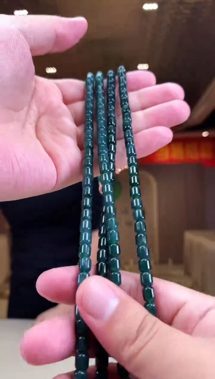 【闪购商品】定制翡翠未镶嵌多样性发货（只发一件) *d5