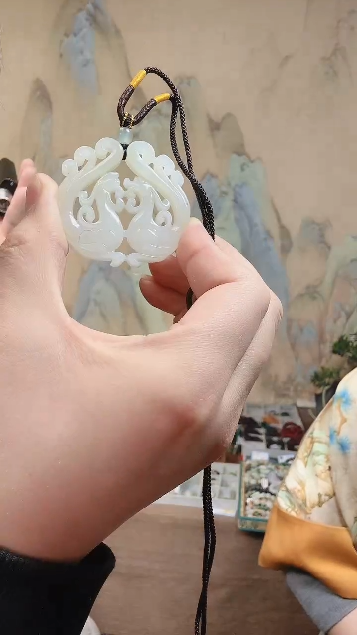 【闪购商品】和田玉颈饰未镶嵌.