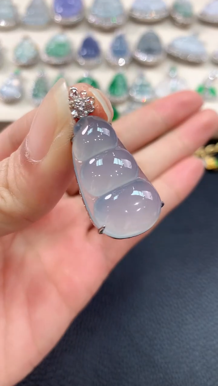 【闪购商品】翡翠吊坠(不含链)18K金镶嵌b89       