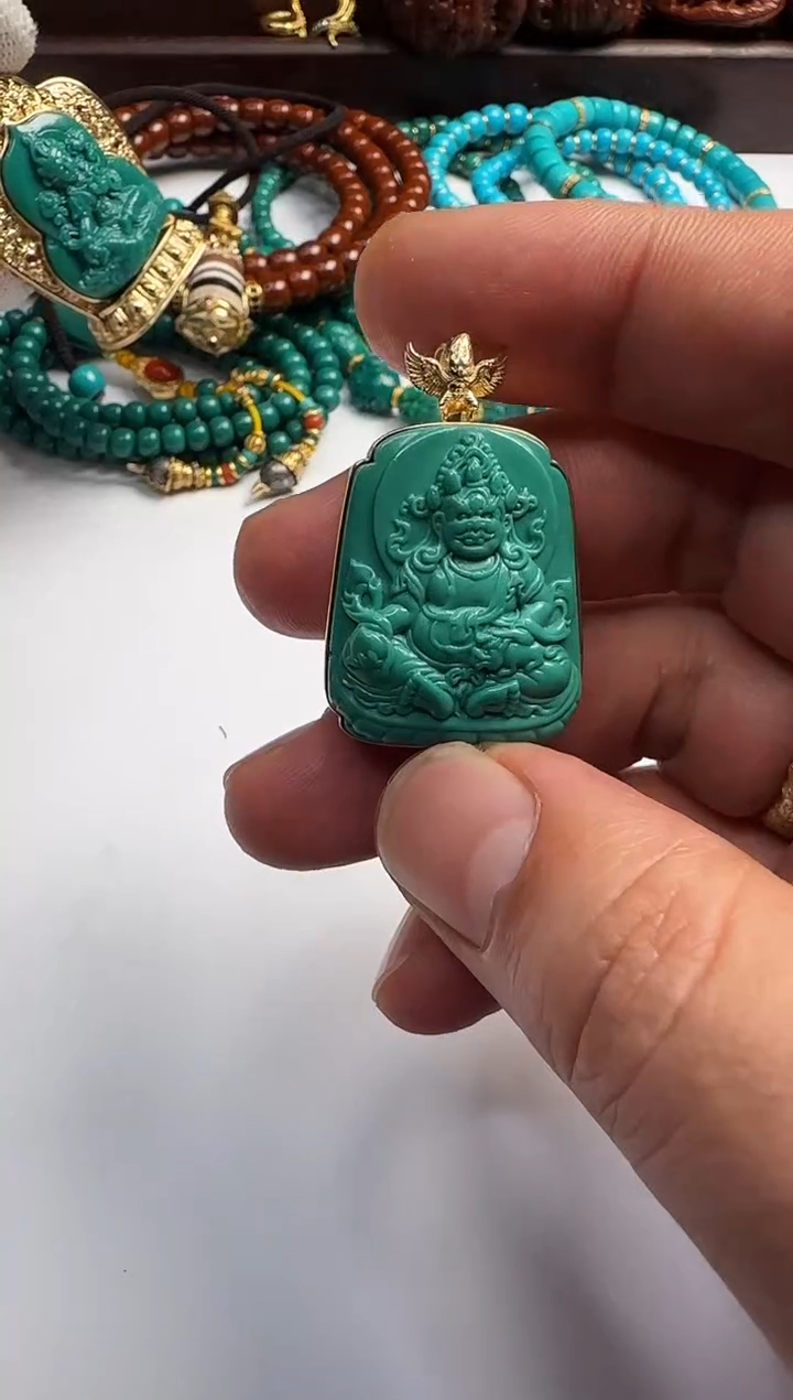 【闪购商品】绿松石珠宝奇石18K金镶嵌0000000044447747