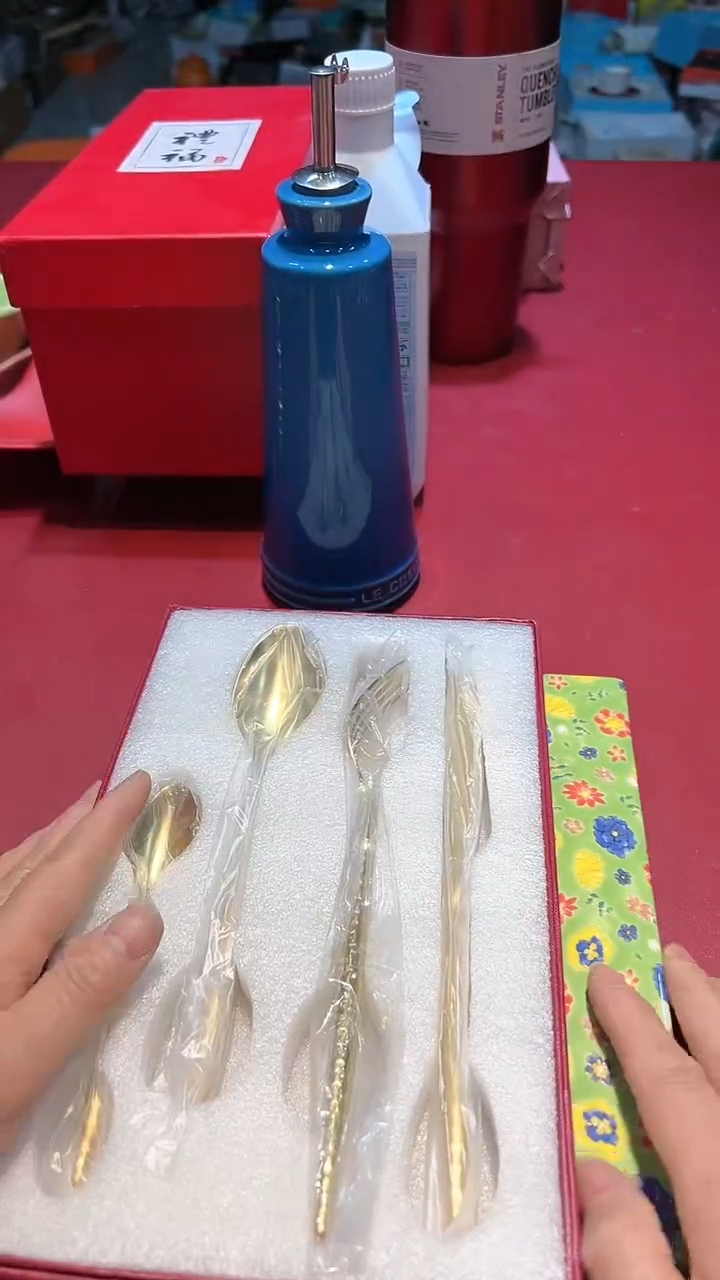 【闪购商品】瓷片00000000000000