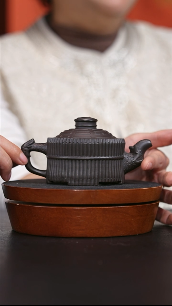 央广国宝苑紫砂茶壶 38