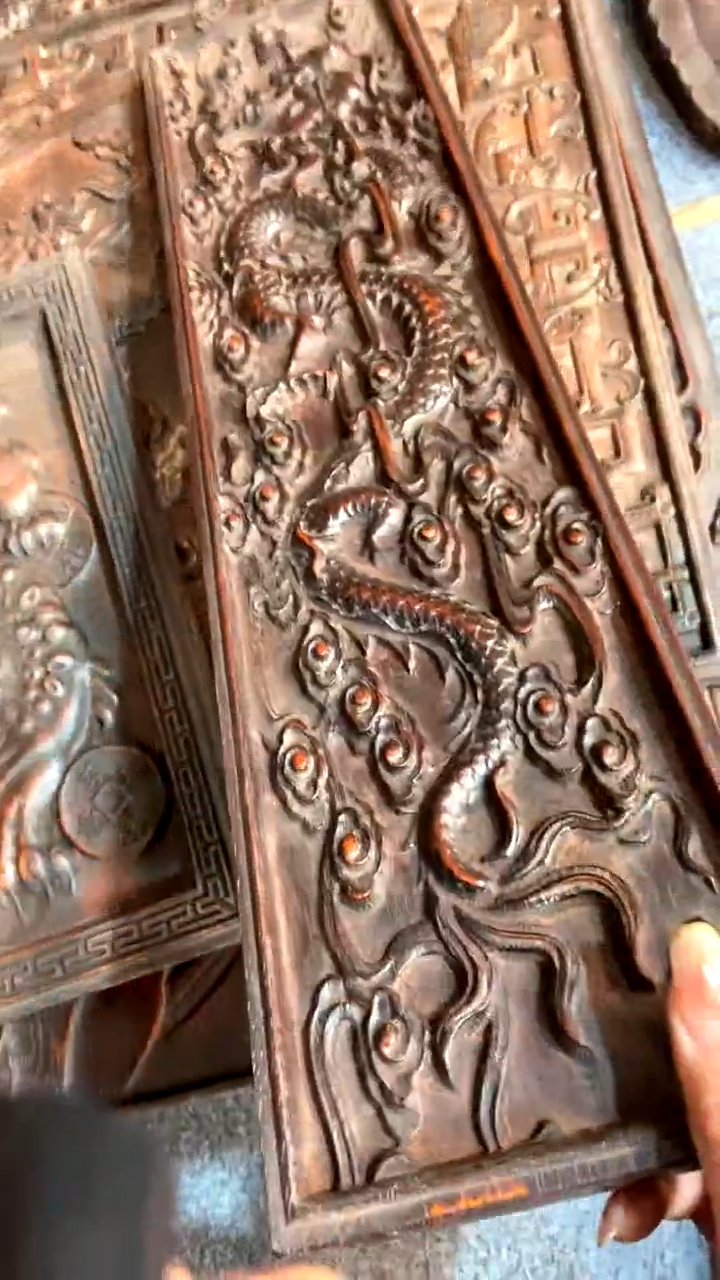 【闪购商品】木A紫檀雕刻板一物一拍以直播间为准