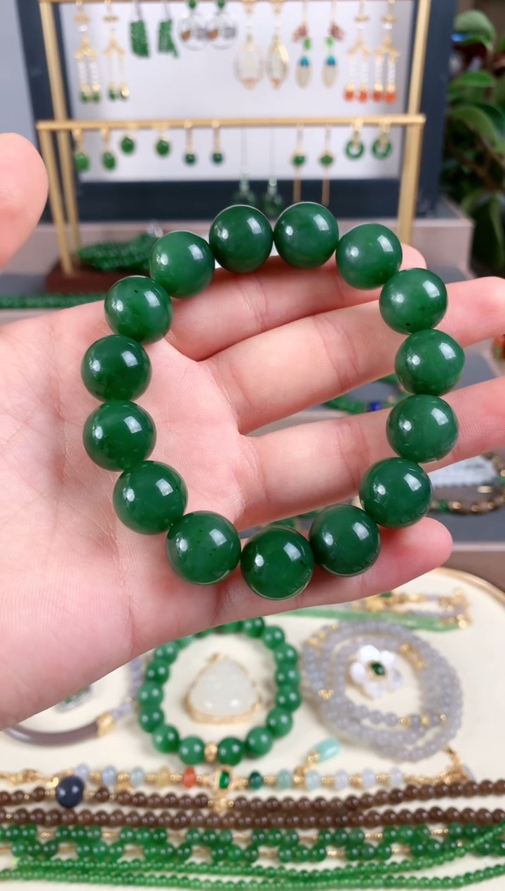 未镶嵌手链和田玉1