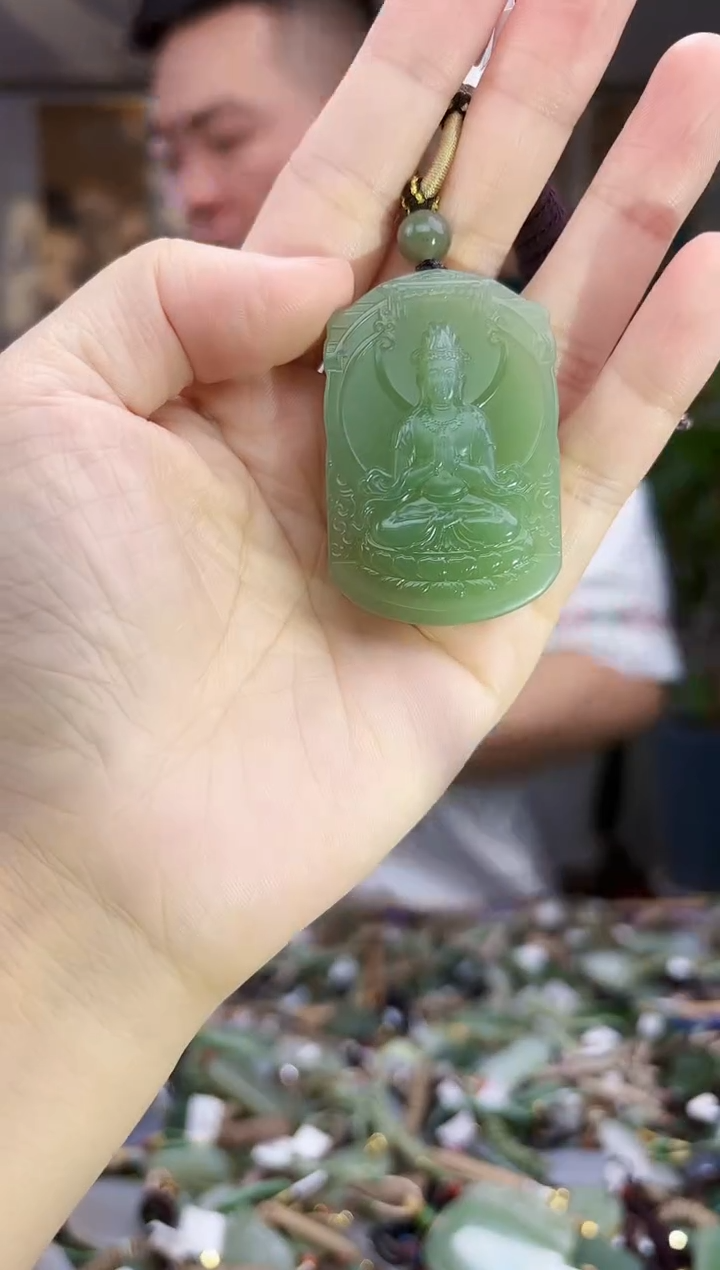 未镶嵌和田玉挂件拍一发一