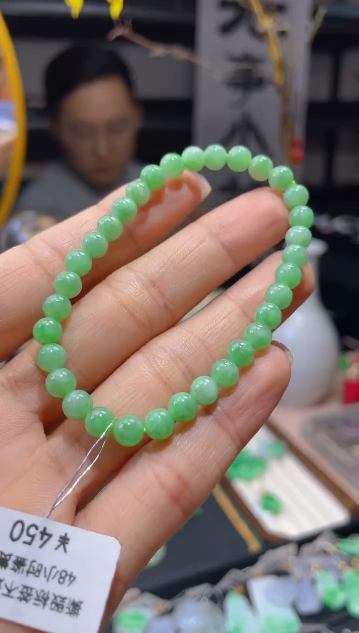 【闪购商品】翡翠颈饰未镶嵌假一赔三