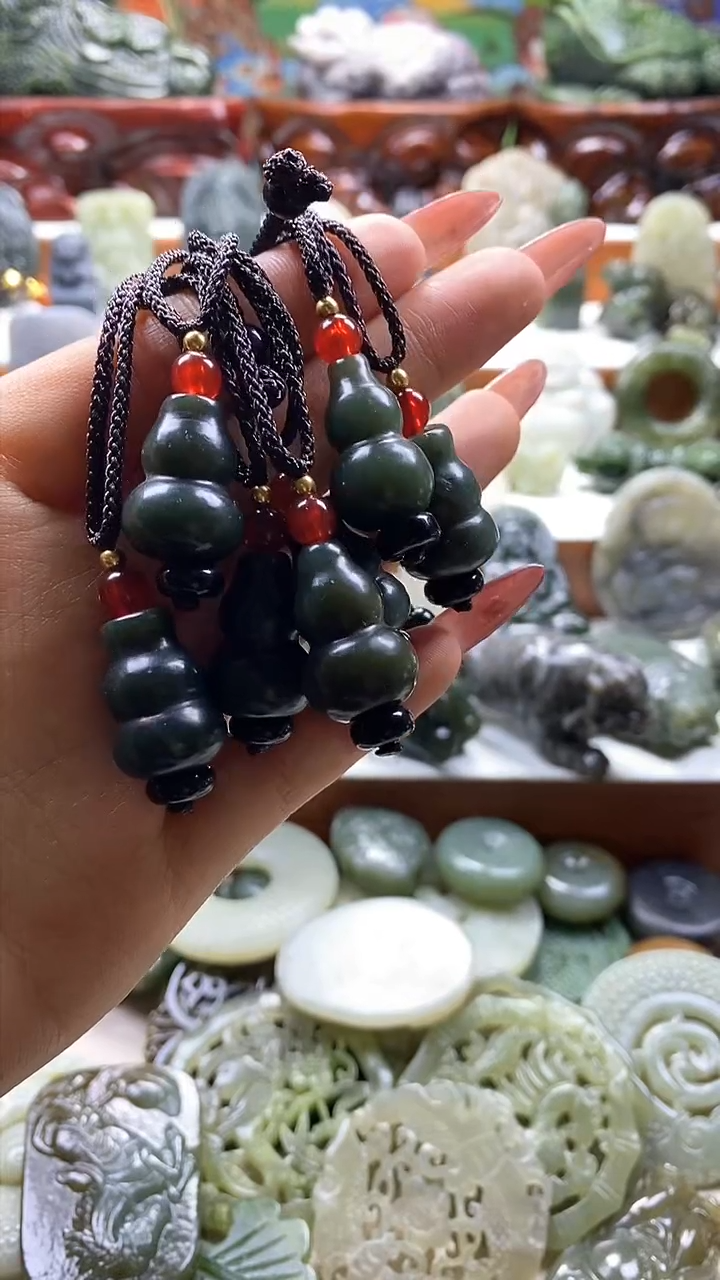 【闪购商品】和田玉颈饰未镶嵌