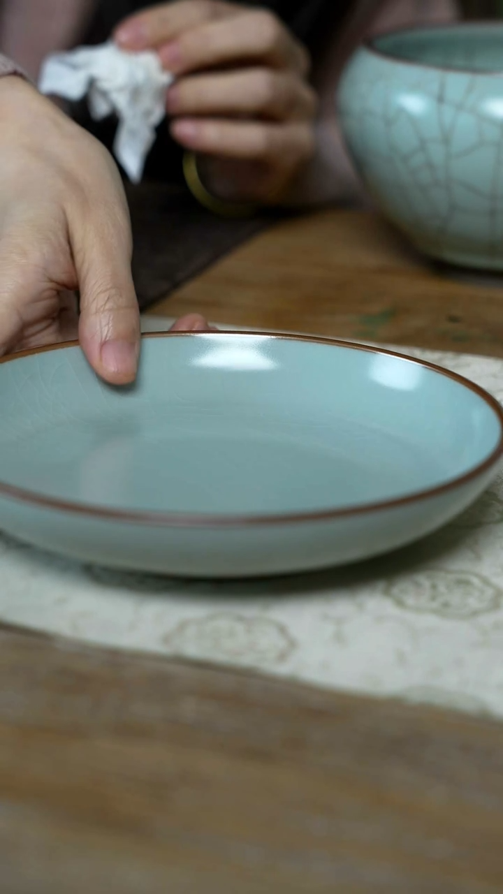 【闪购商品】/C39汝釉素面壶承-微特