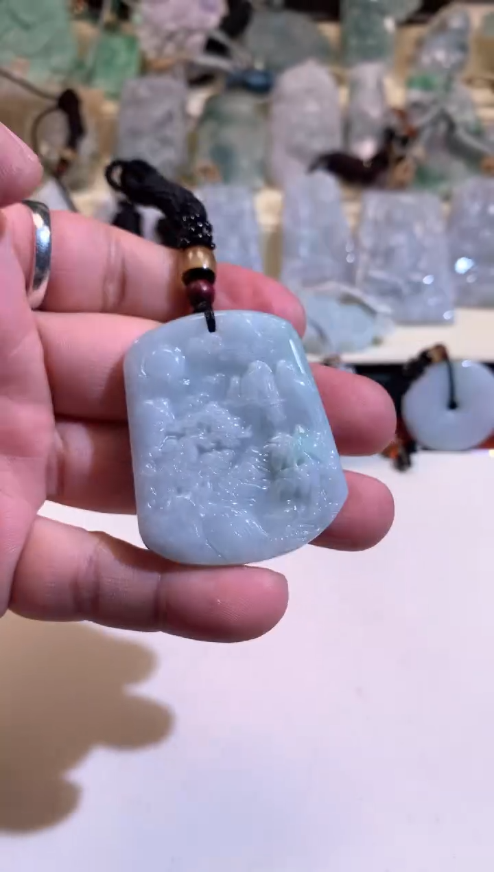 【闪购商品】翡翠颈饰未镶嵌01/13/276