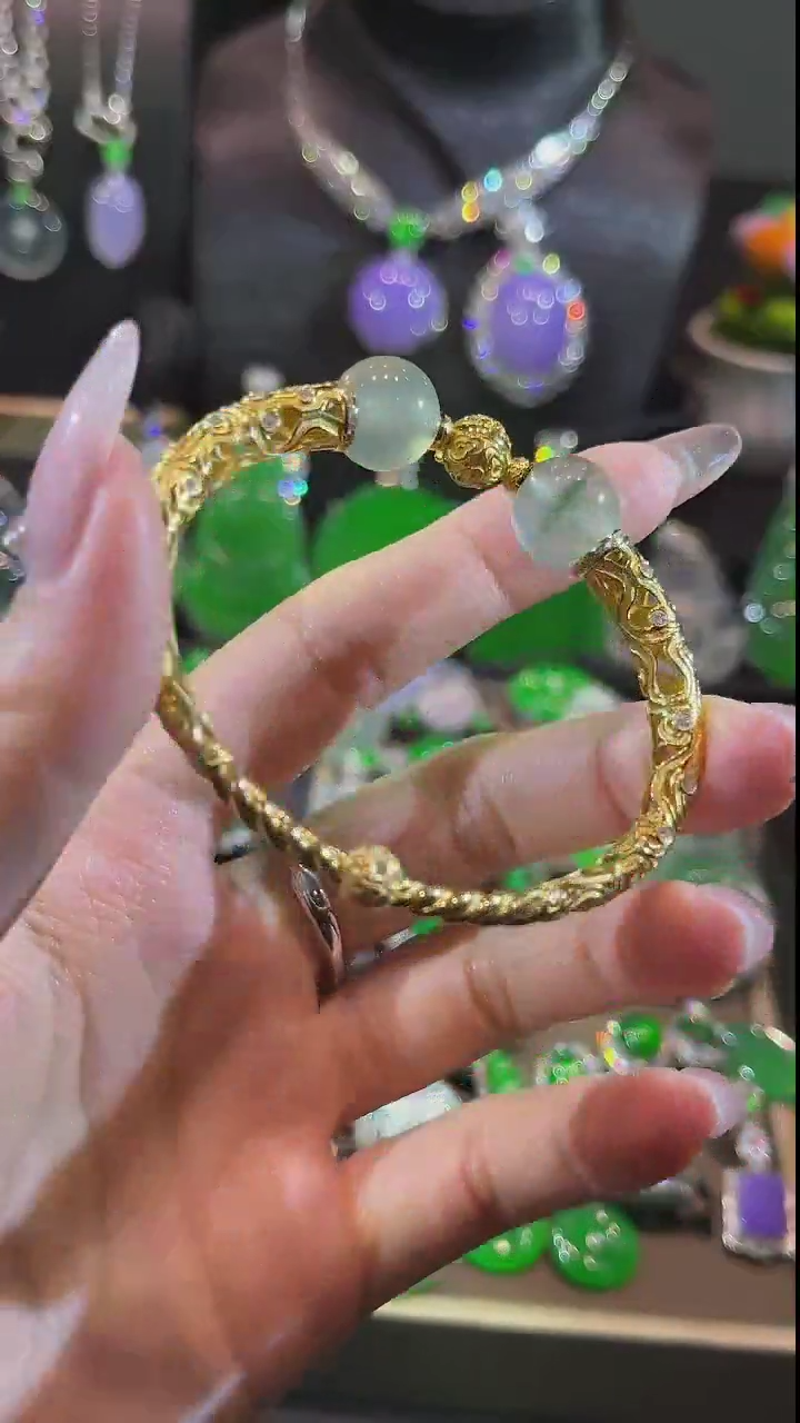 【闪购商品】翡翠手链18K金镶嵌手镯