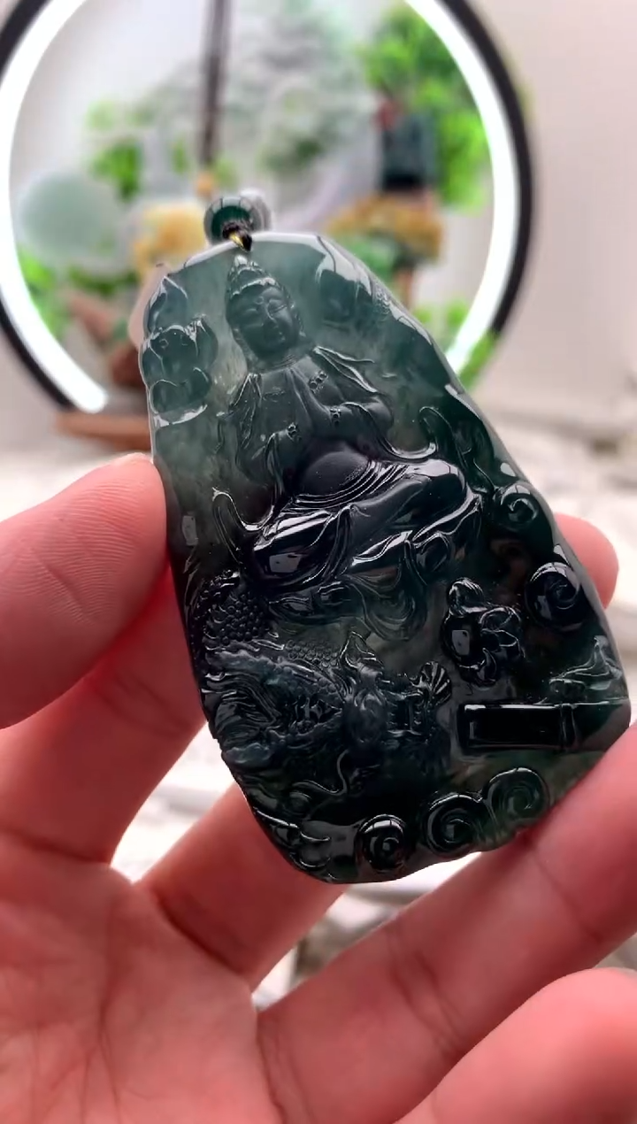 【闪购商品】翡翠颈饰未镶嵌观音