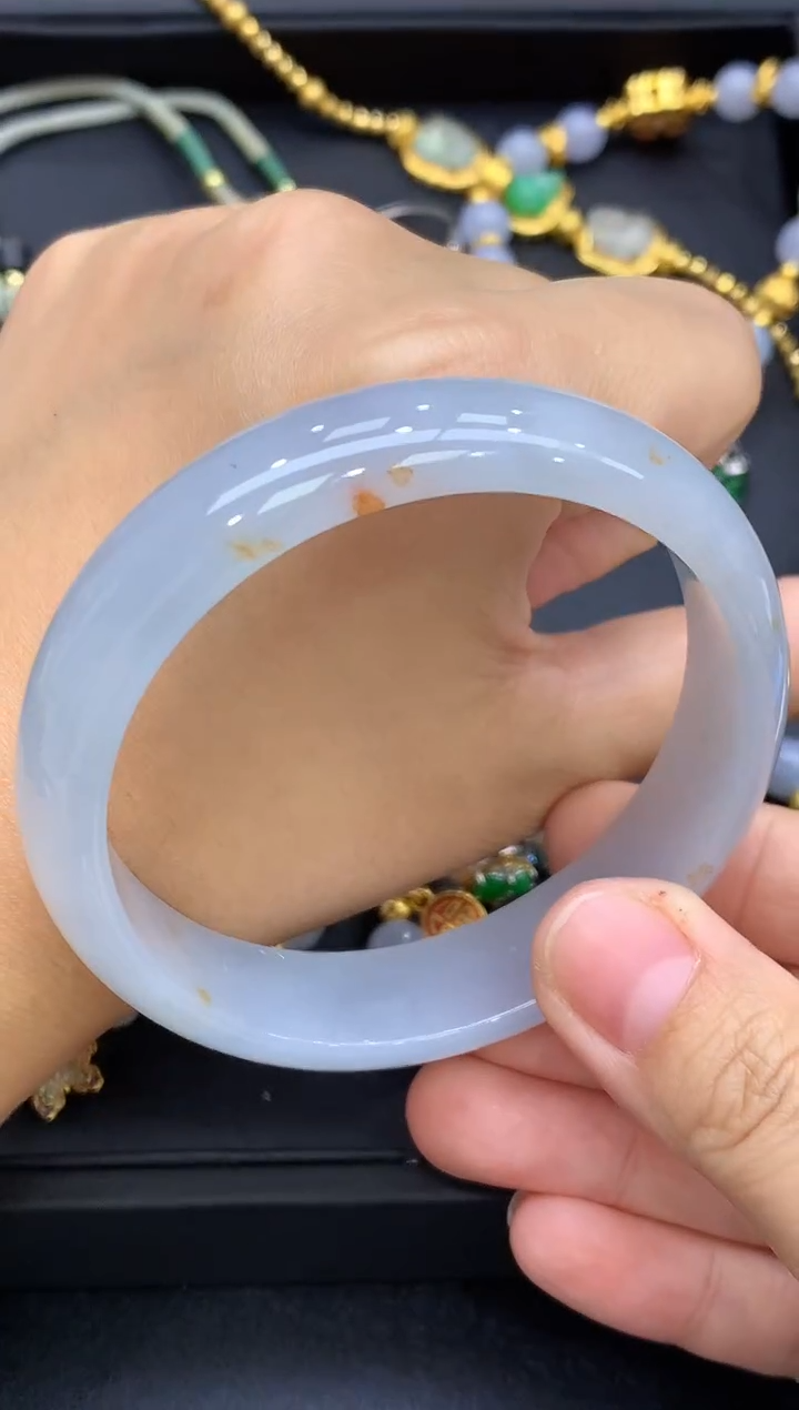 未镶嵌手镯翡翠600-中国好珍宝