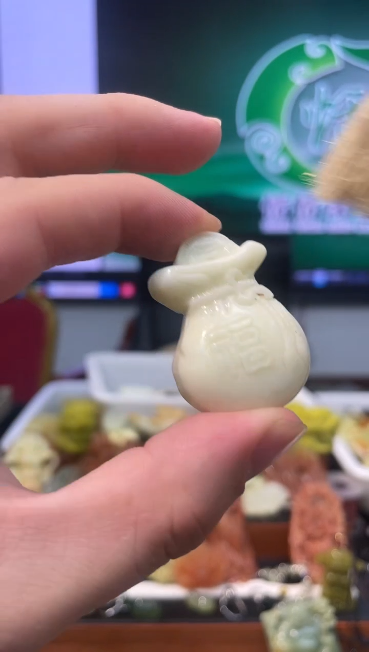 【闪购商品】岫玉吊坠未镶嵌·