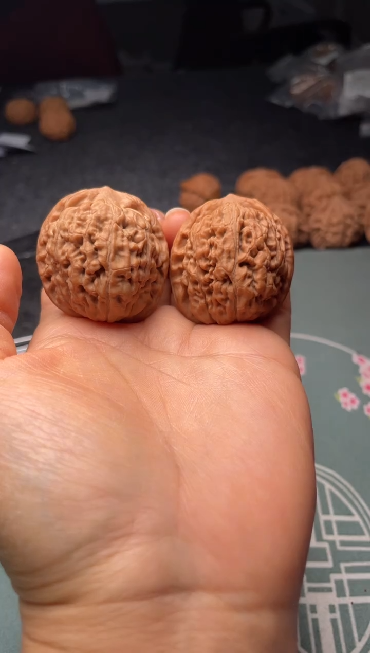 把件文玩核桃w71  莲花 38尺