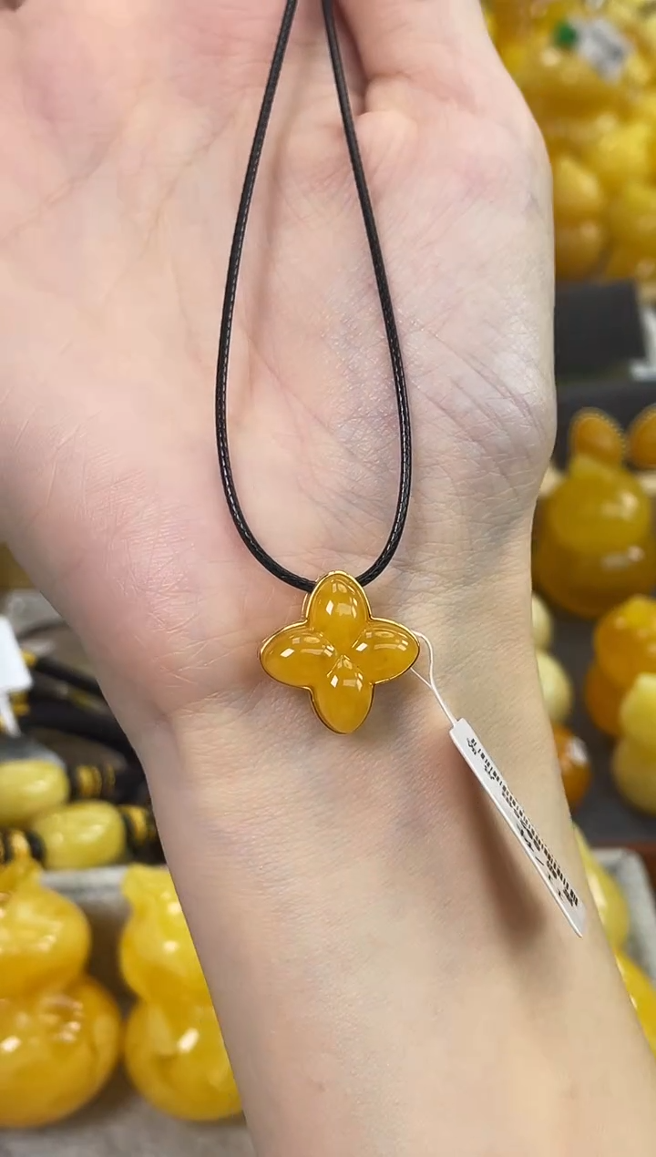 裸石琥珀未镶嵌J6