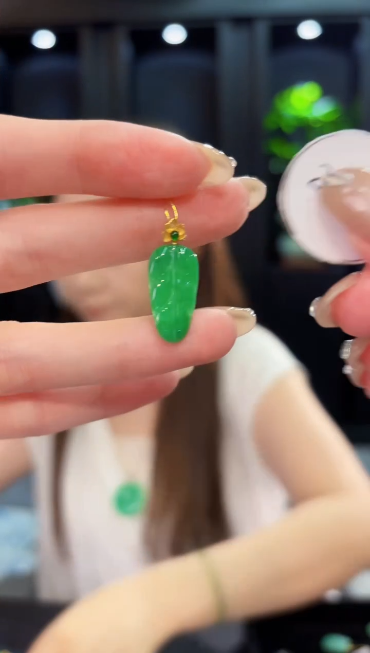 翡翠18K金镶嵌颈饰 缅料A货/支持复检/一件