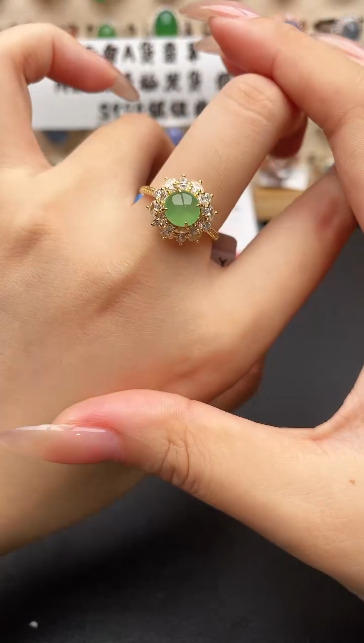 银S925镶嵌戒指翡翠一物一证一礼盒