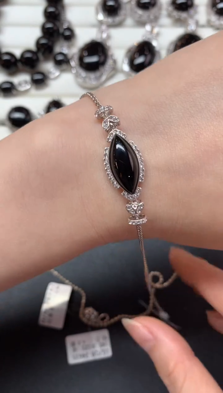 【闪购商品】翡翠手链18K金镶嵌S82|7800