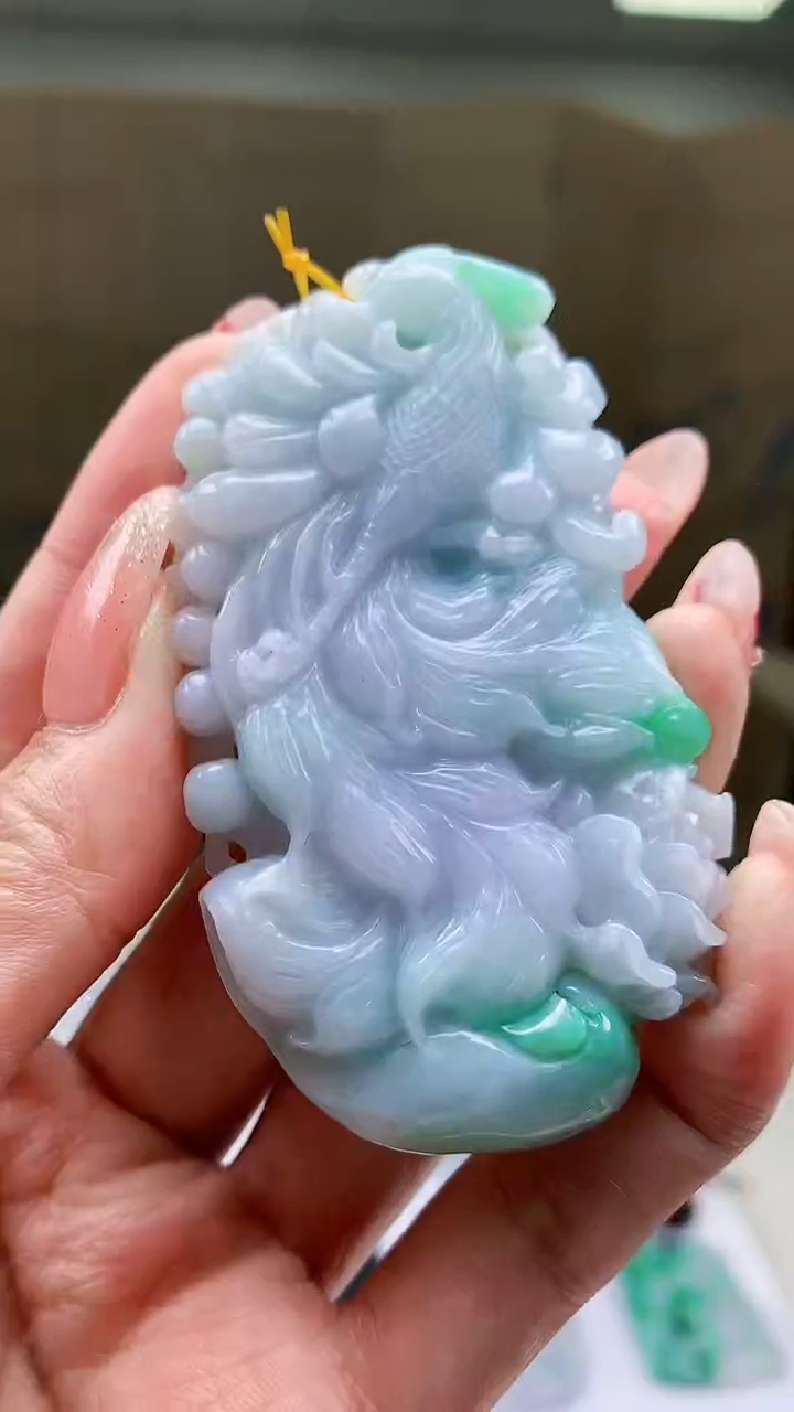 【闪购商品】定制翡翠未镶嵌5153MM-毛货挂件50