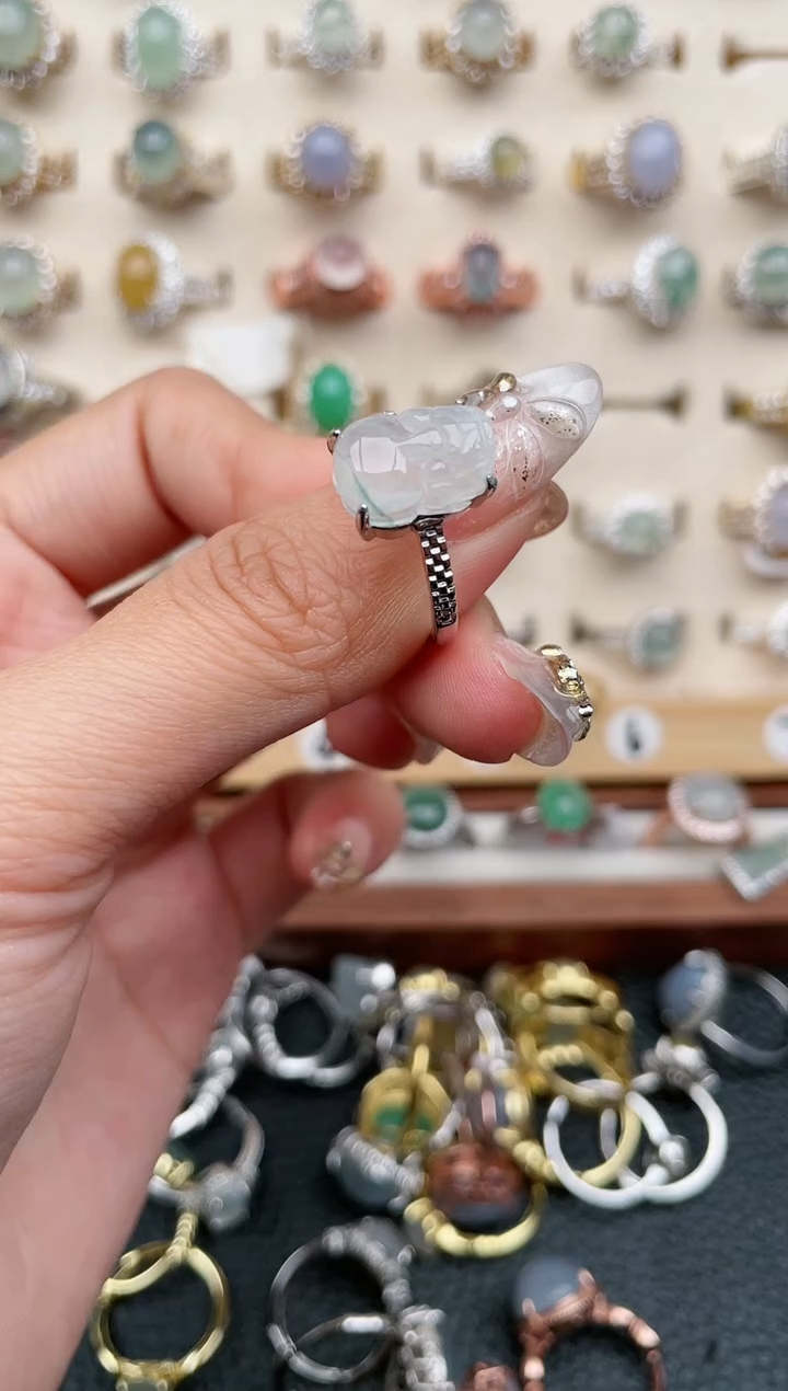 【闪购商品】翡翠戒指银S925镶嵌1111