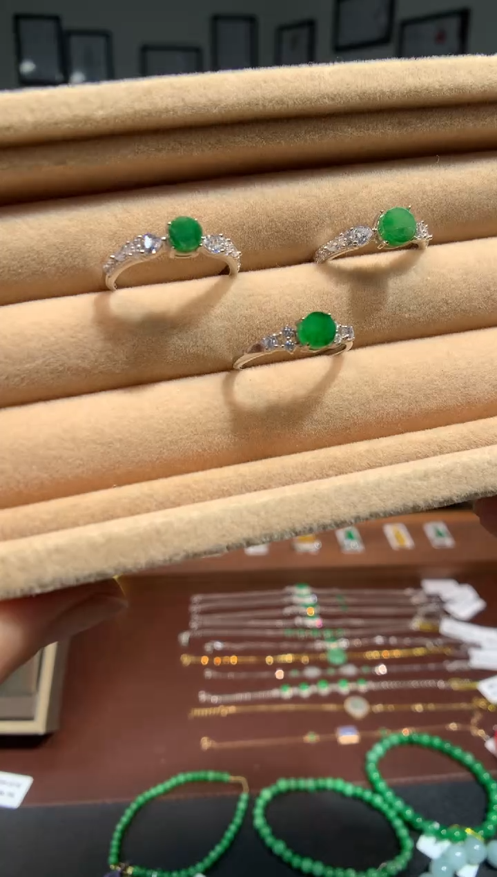 翡翠戒指银S925镶嵌戒指 多样性发一件