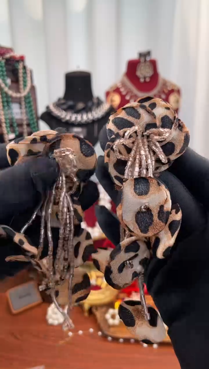 合金布艺合金R-9413