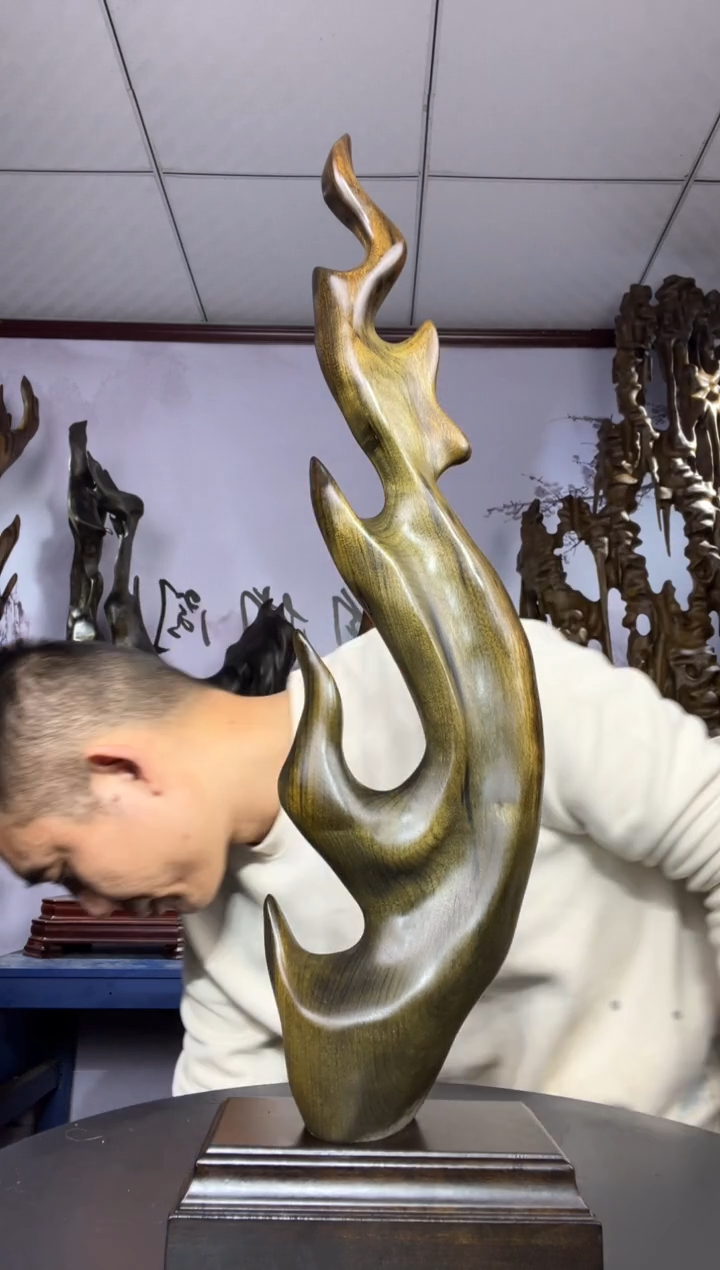 金丝楠木雕款冒*家金丝楠木工艺品摆件