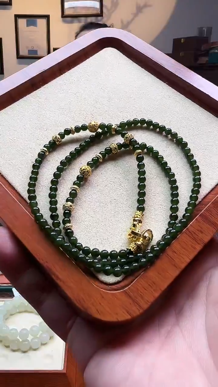 颈饰合金和田玉4mm左右碧玉圆珠设计款小米链