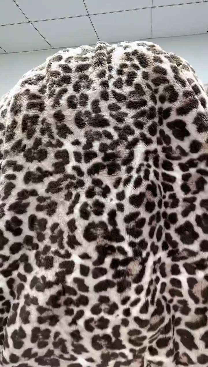 法兰绒2.3x2.5左右已主播介绍为准