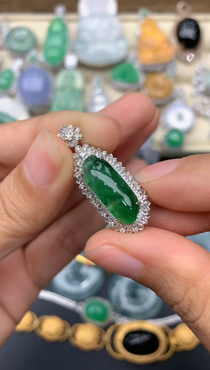 【闪购商品】翡翠颈饰18K金镶嵌254-中国好珍宝