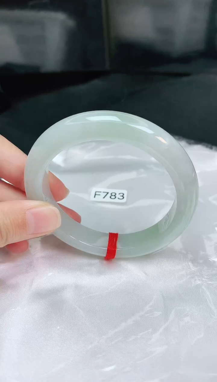 【闪购商品】翡翠手镯未镶嵌缅甸天然A货翡翠手镯