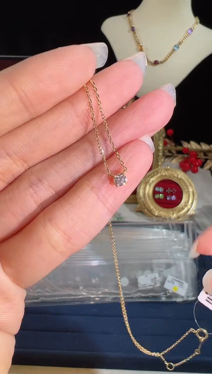 【闪购商品】钻石颈饰18K金镶嵌BN0258#-Y#36