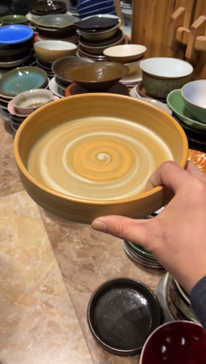 【闪购商品】瓷片432手刷复古黄直身盘1个