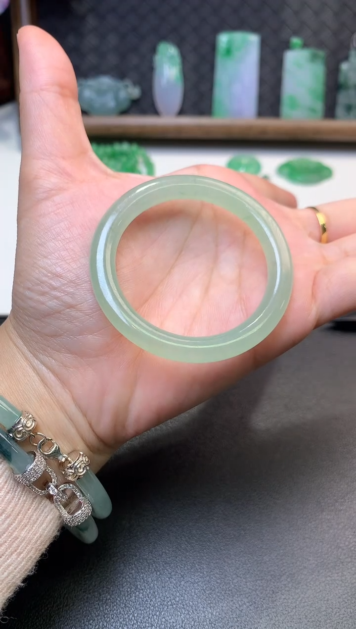 未镶嵌定制翡翠毛货