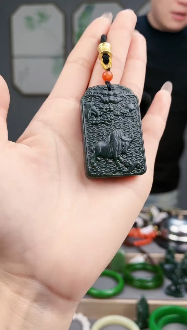 【闪购商品】和田玉颈饰未镶嵌AA多样性发货 拍一发一